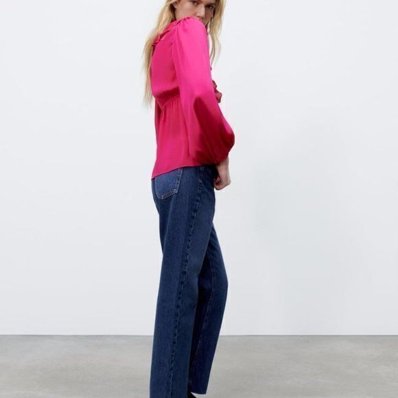 NEW ZARA‎ WOMAN SIZE L RUFFLED BLOUSE TOP FUCHSIA V NECK LONG SLEEVE - Picture 7 of 8